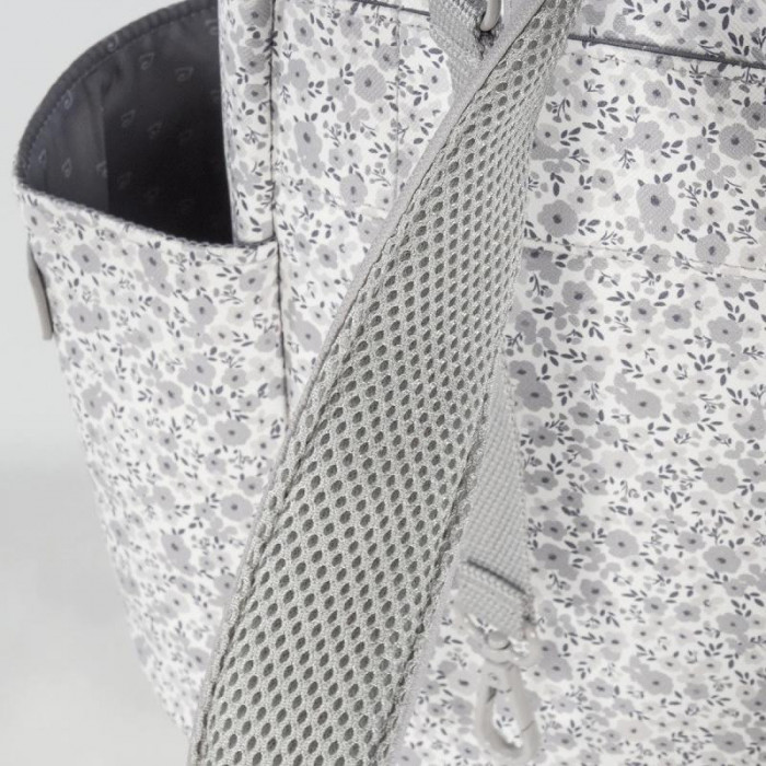 MOCHILA FLOWER MELLOW GRIS PASITO A...