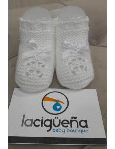 BOTITA HILO CALADO LAZO...