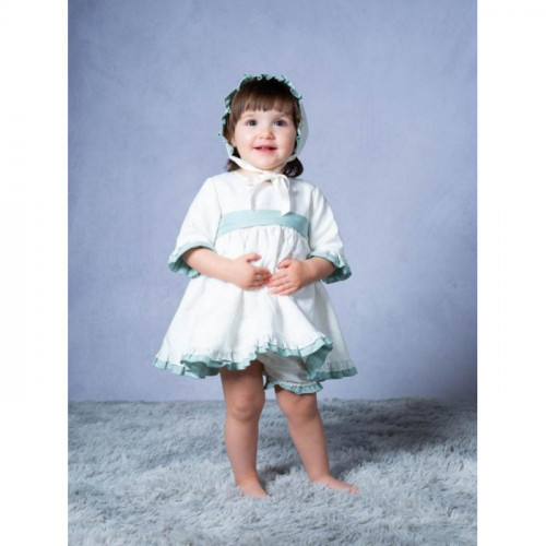 VESTIDO CON BRAGA Y GORRO...