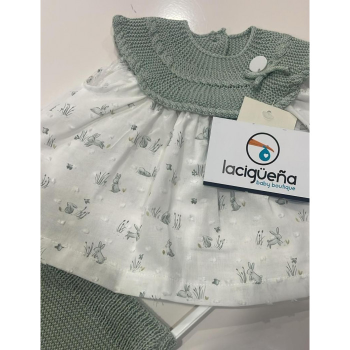 BLUSA SIN MANGA ESTAMPADO CON BRAGA...